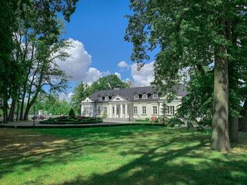 Фотографии Отель Hotel & Spa Dwór Droblin г. Лесьна-Подляска (Польша) №1 Фото Отель Hotel & Spa Dwór Droblin г. Лесьна-Подляска 1
